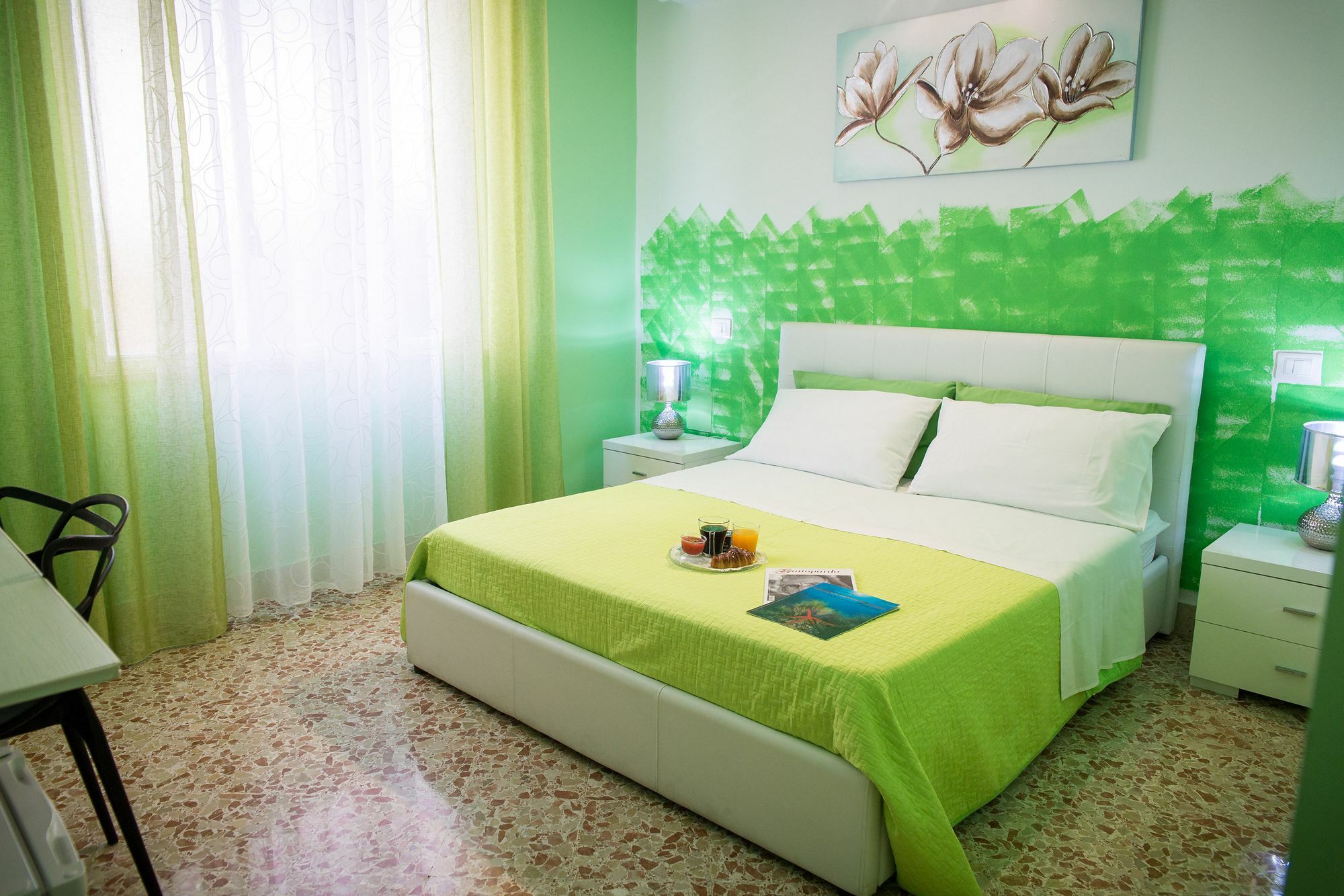 Colors 3*